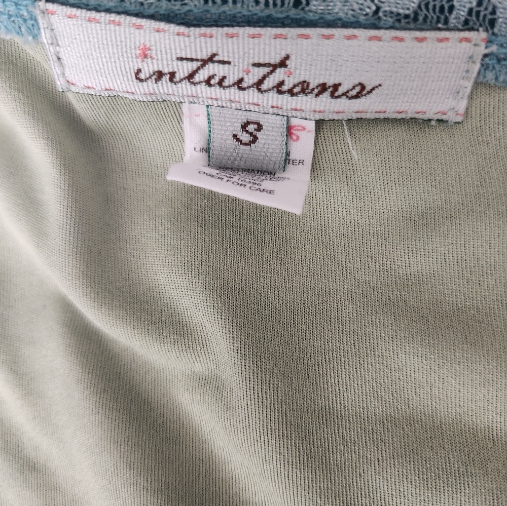 Intuitions Lace Vintage Style Top - Picture 6 of 10